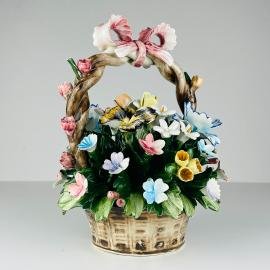 Vintage ceramic basket with flowers by S. Rioleva Capodimonte Italy 1960s Vintage home decor Porcelan flowers
