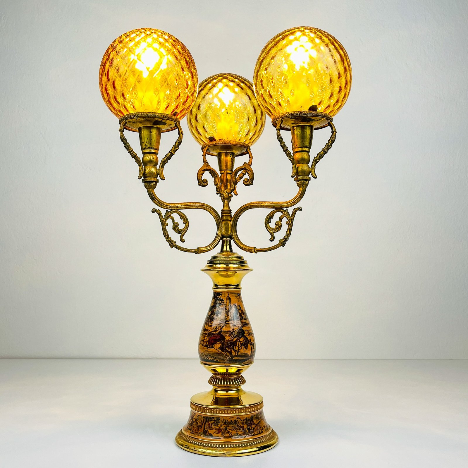 Antique 3 arm table lamp Hunting by C. Florentine, Italy 1950s