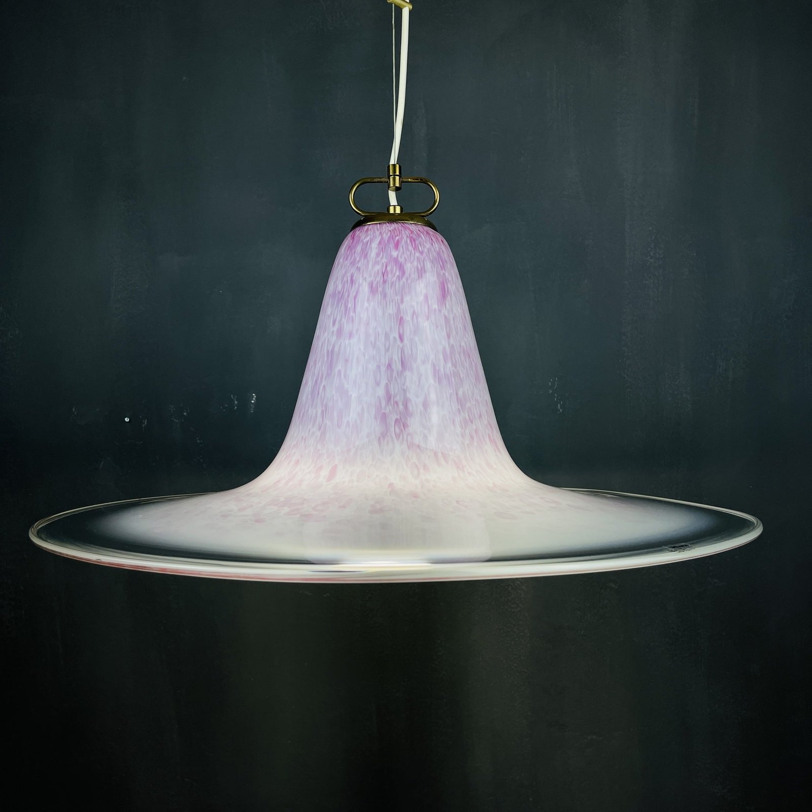 Mid-century pink Murano glass pendant lamp by VeLuce Italy 1970s
