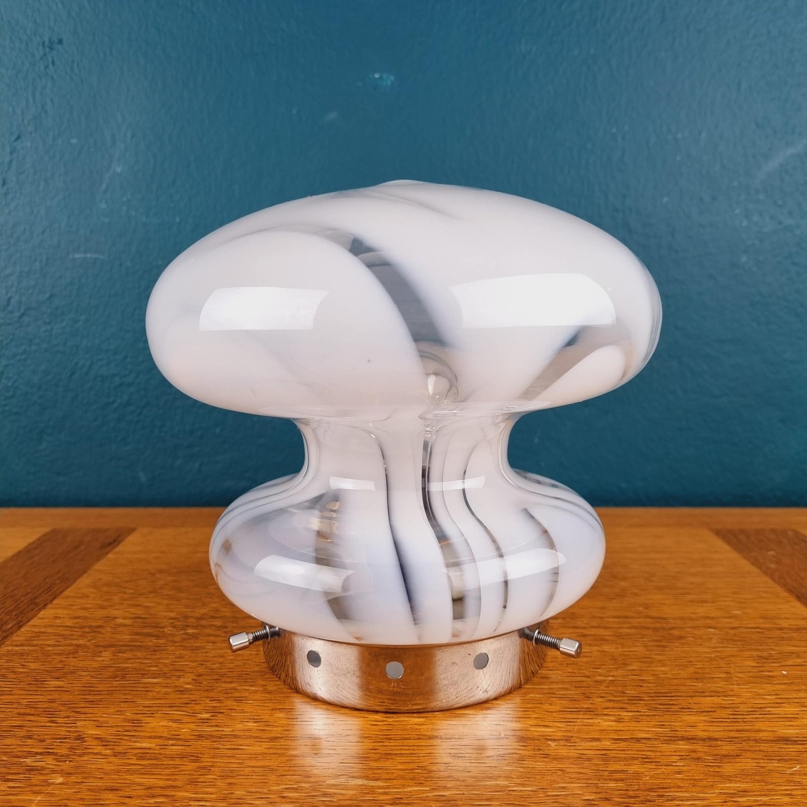 Mid-century white murano glass mushroom table lamp by Mazzega Italy 1980s Vintage night light Space age