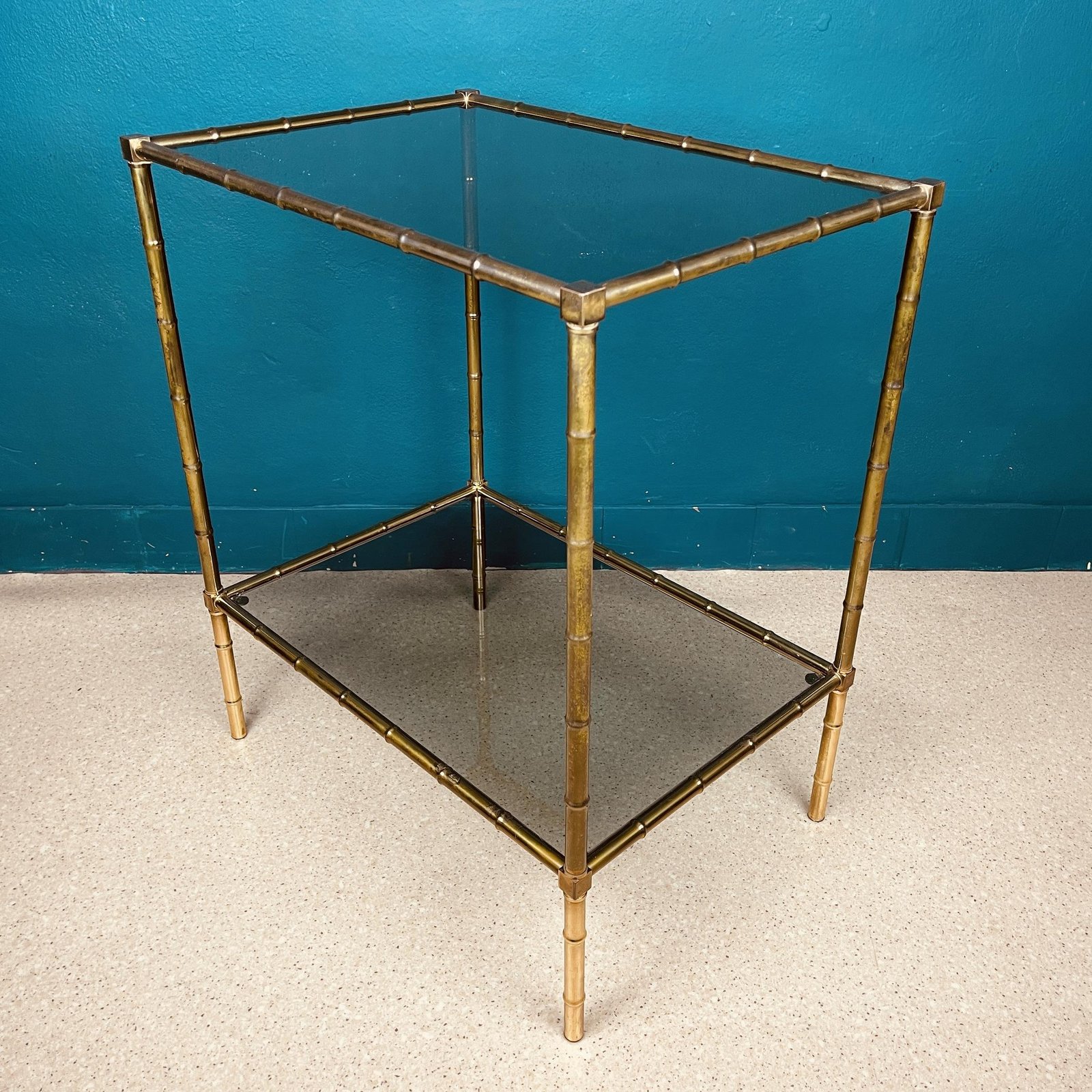 Vintage brass bamboo coffee table Italy '70s Retro decor Mid-century drink table Retro serving table Art deco Smoked Glass & Brass Table