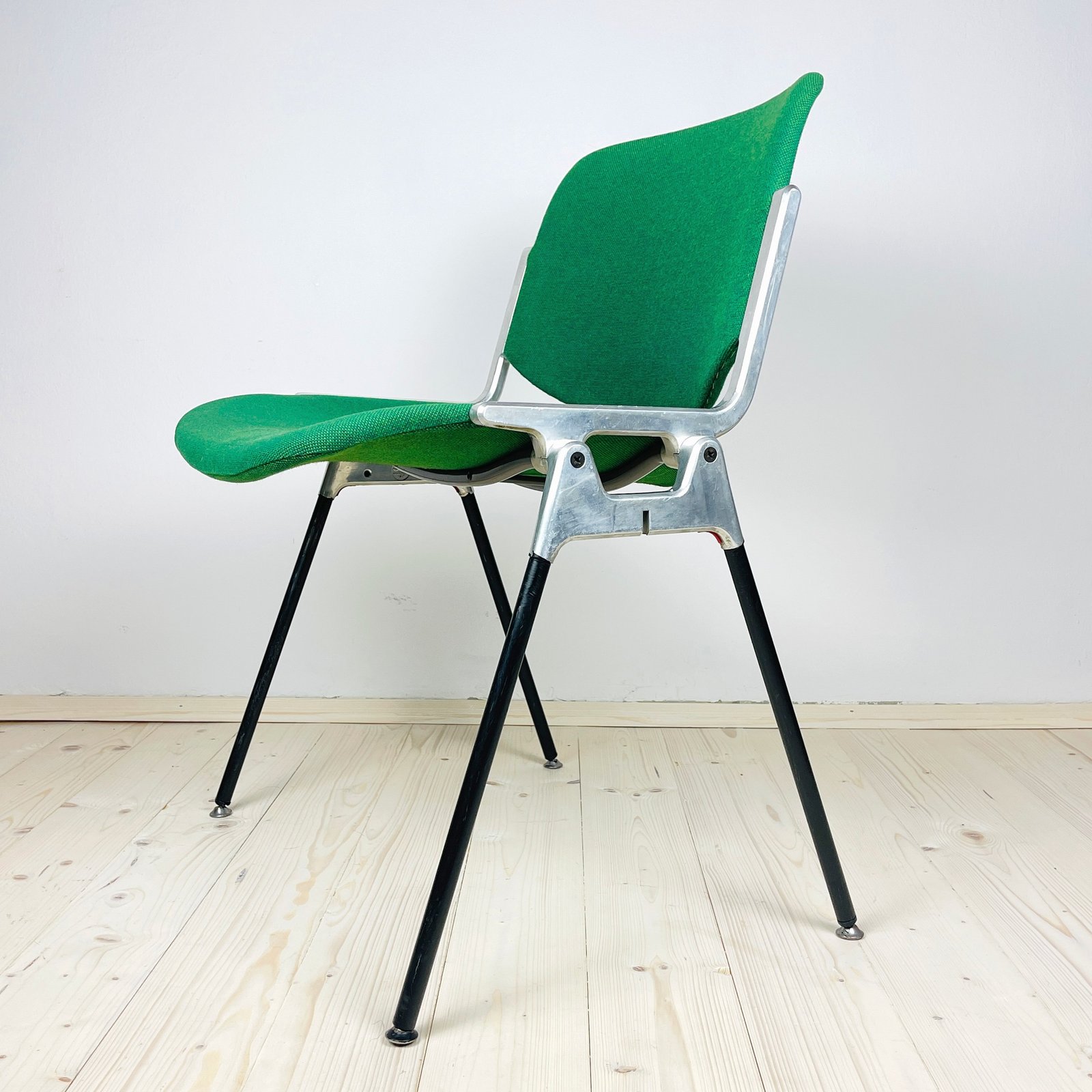 Mid-century Chair DSC 106 by Giancarlo Piretti for Castelli Italy 1960s Desk Dining Modernist Italian Loft Office